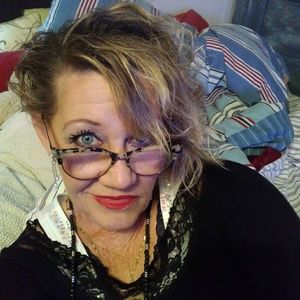 Meet your Posher, Mickey